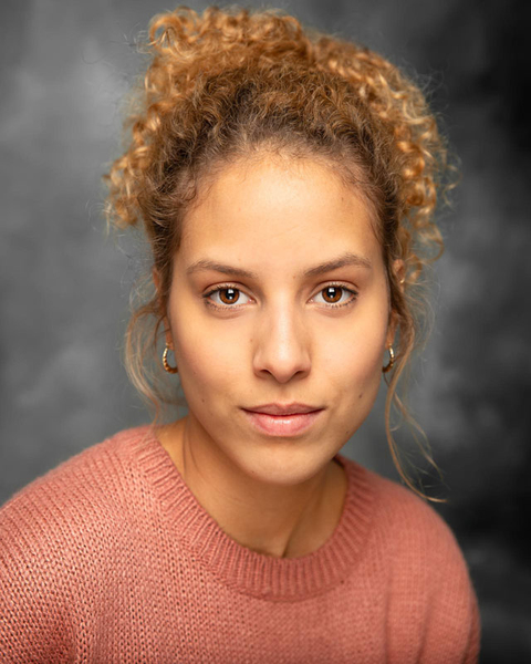 Larissa R.